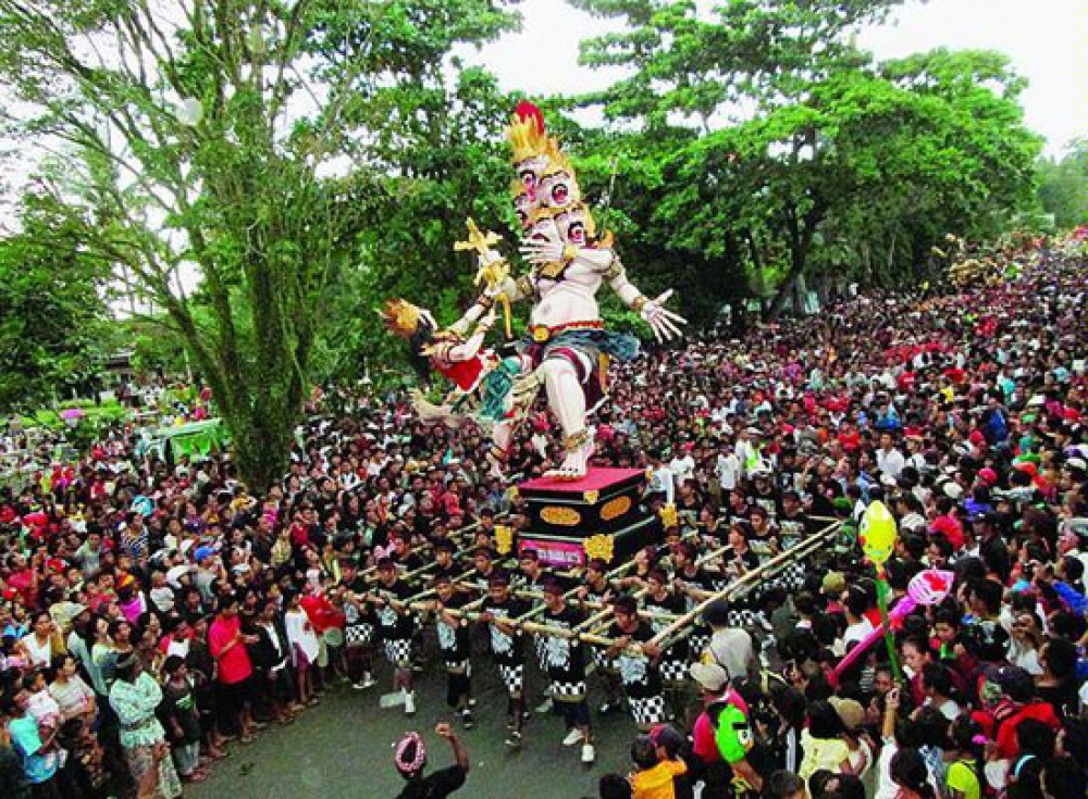 how to survive and enjoy bali’s day of silence