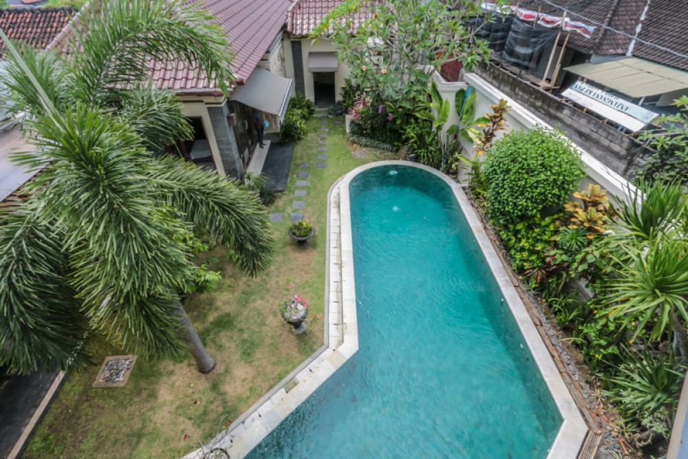 Rumah Cantik dan Tampan Freehold Dijual di Canggu 