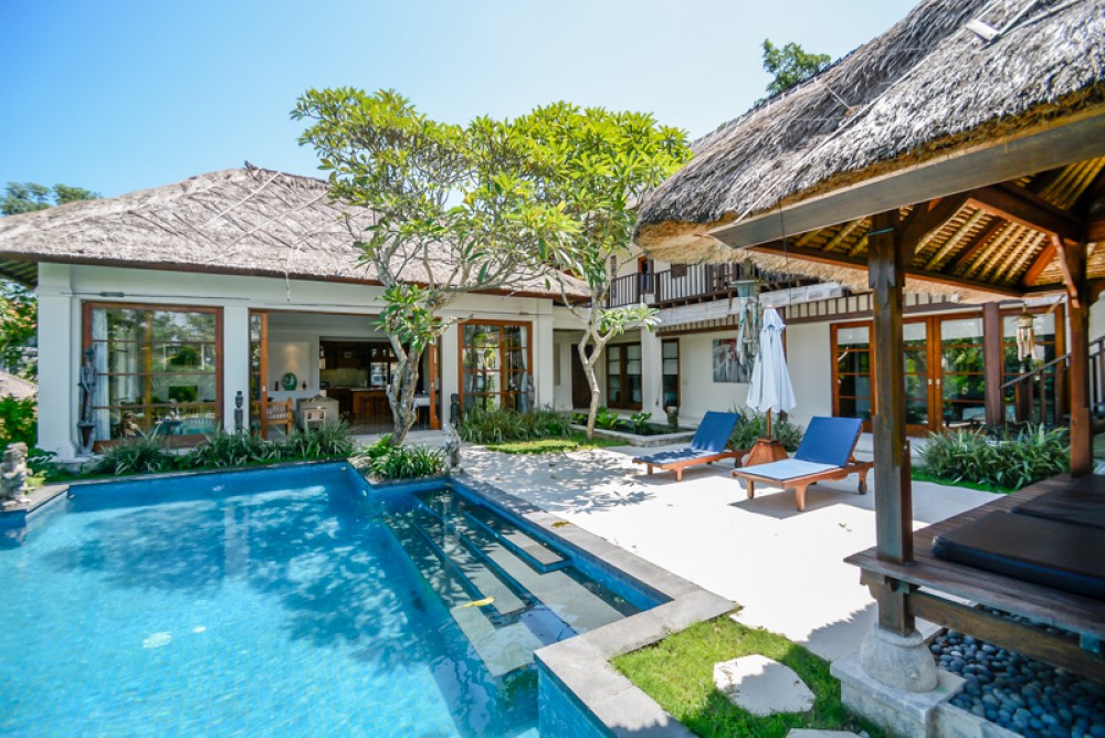 Beautiful Complex Villa for Sale in Jimbaran Walking distance to the