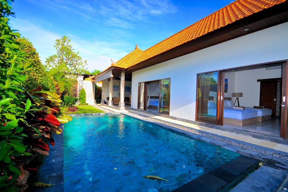 beautiful villa for rent in berawa canggu ( price is for 35 months rental )