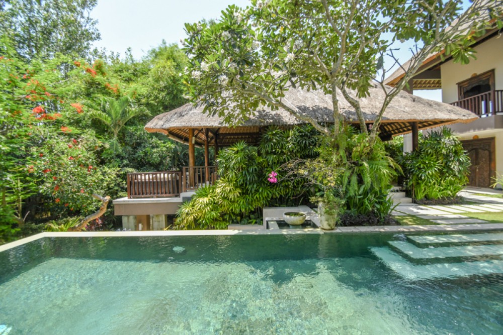 Beautiful Tropical Four Bedrooms Villa for Sale in Canggu