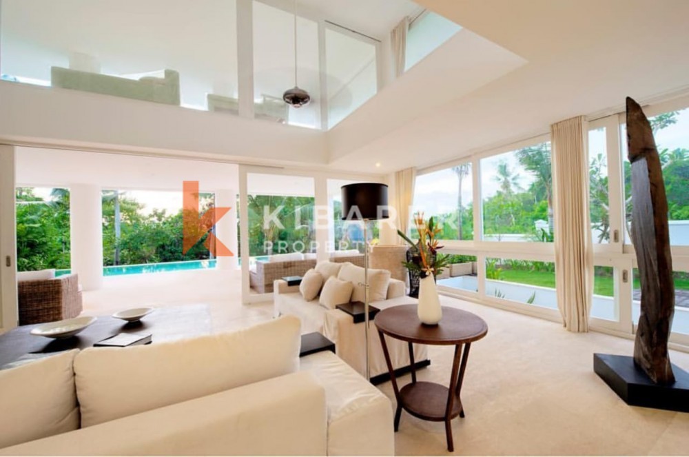 Luxury Six Bedroom Villa close to Pererenan Beach