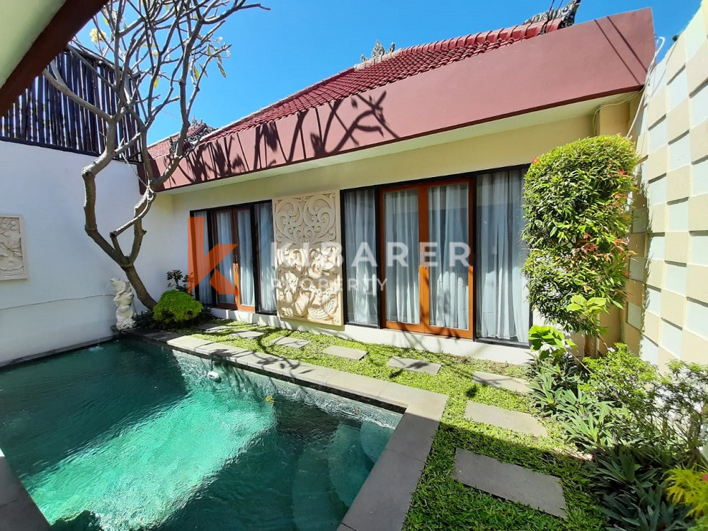 Luxurious Five Bedrooms Freehold Villa for Sale in Canggu