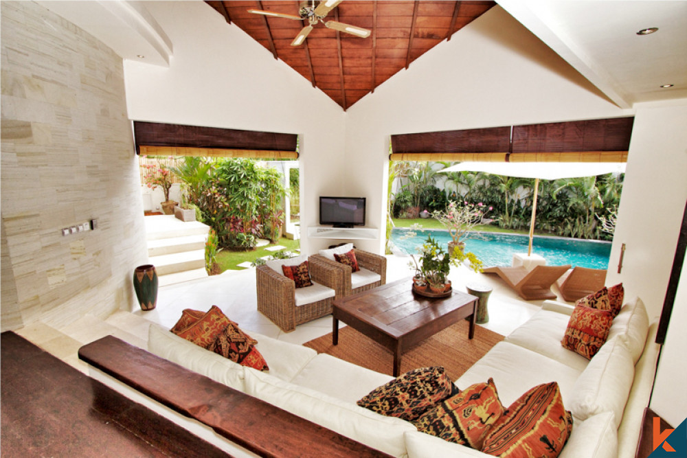 Beautiful Three Bedrooms Complex Villa for Sale in Umalas