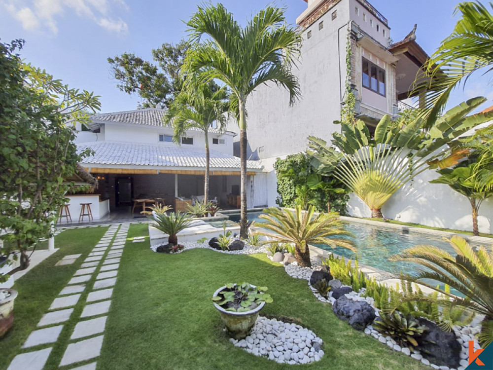 Charming Tropical Villa for Lease in The Heart of Seminyak