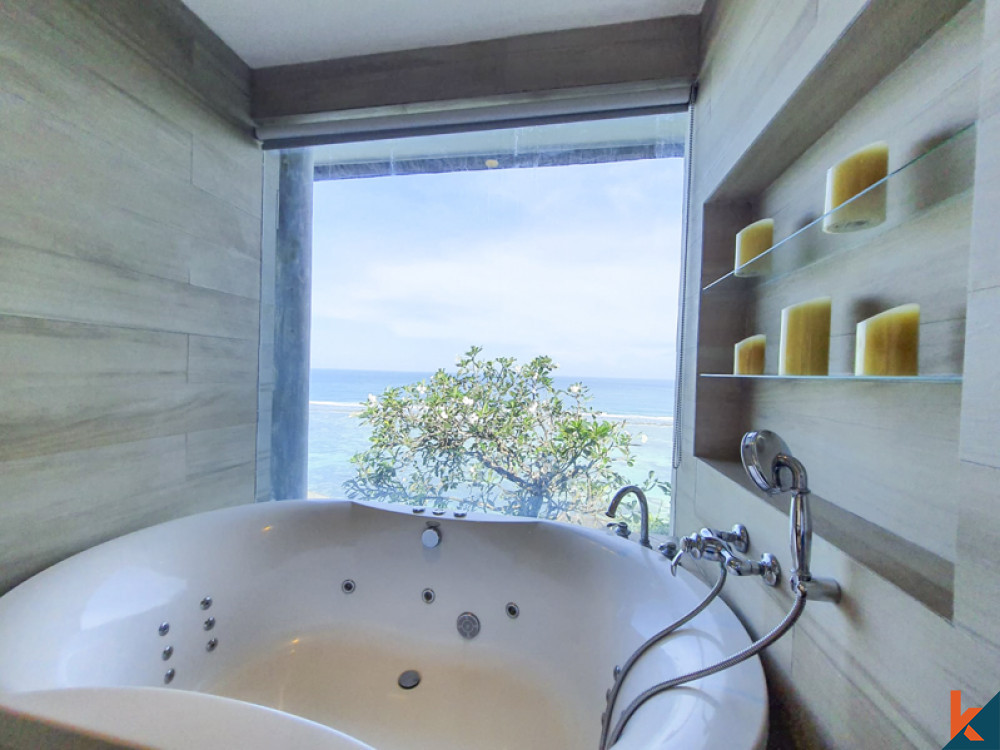 Amazing Ocean View Clifftop Villa With Private Beach in Nusa Dua