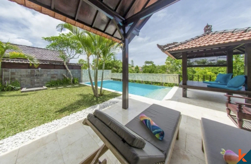 Charming Freehold Villa with Amazing View in Ungasan