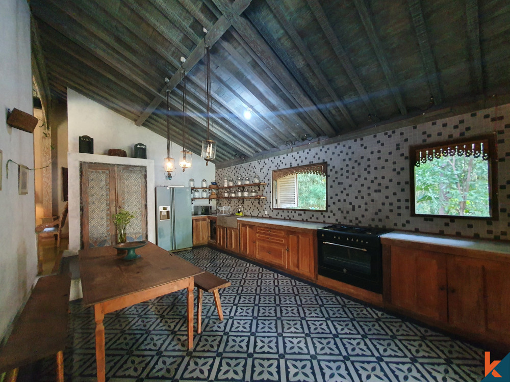 Exquisite Villa in Uluwatu For Sale