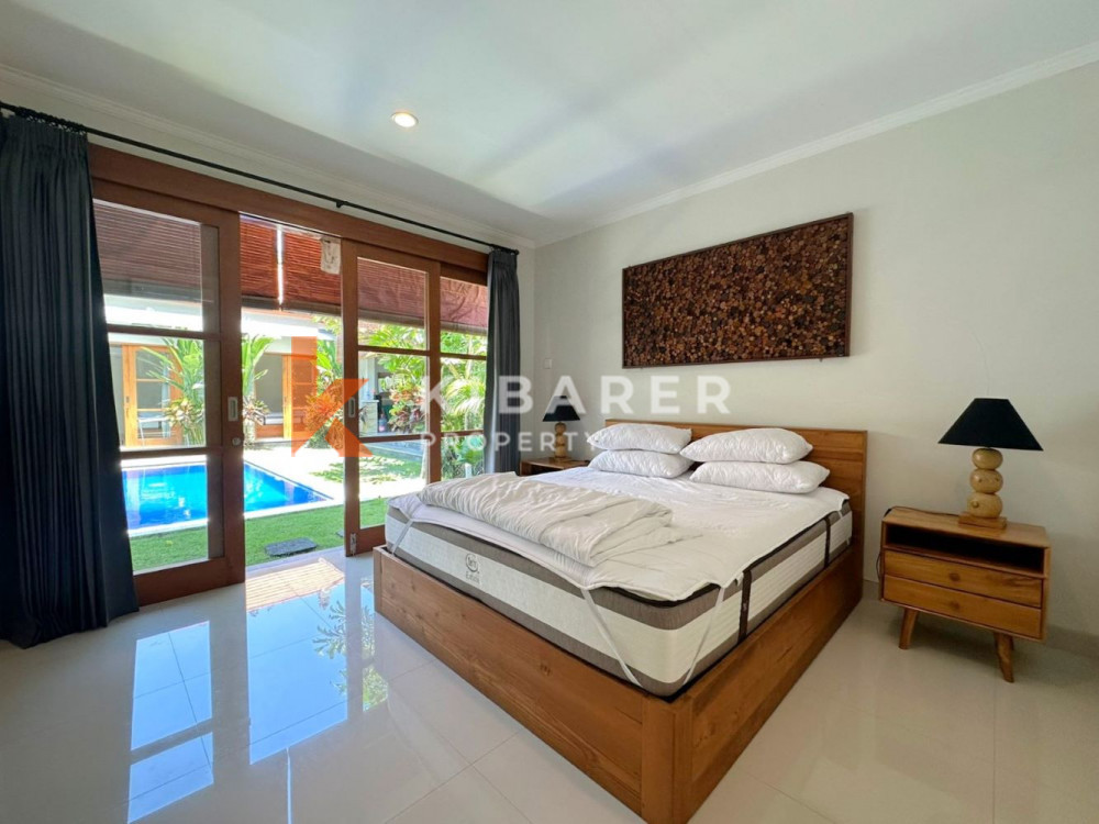 Cozy Three Bedroom Open Living Villa Nestled in Berawa