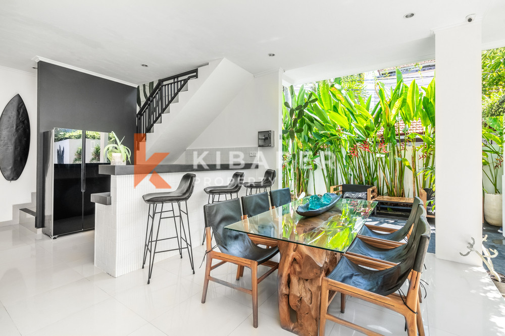 Stunning Three Bedroom Open Living Room Scandinavian Villa in Canggu