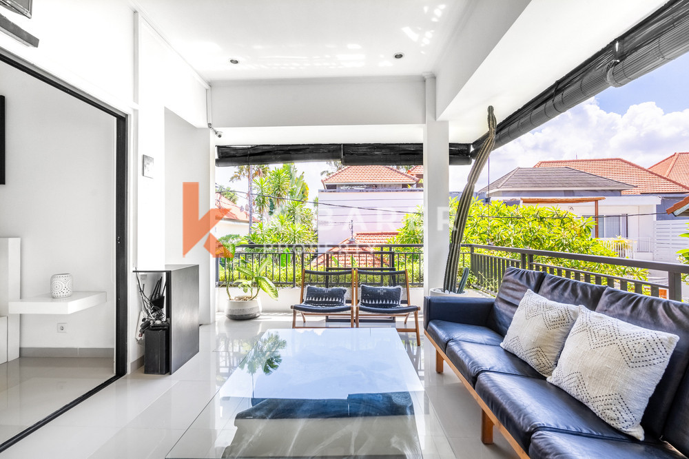 Stunning Three Bedroom Open Living Room Scandinavian Villa in Canggu