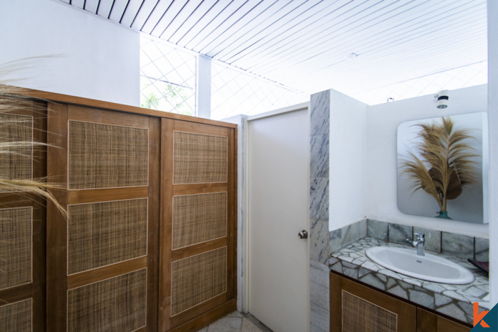 Charming traditional freehold villa for sale in Seminyak