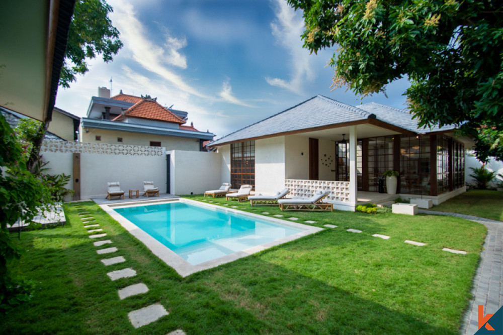 Unique designer villa with good returns for lease in Seminyak