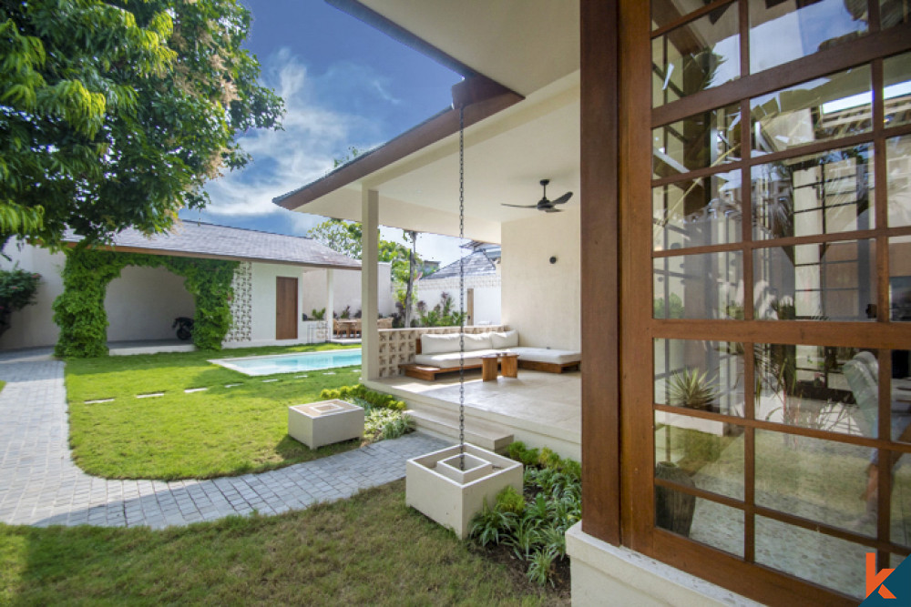 Unique designer villa with good returns for lease in Seminyak