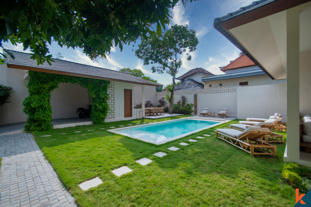 Unique designer villa with good returns for lease in Seminyak