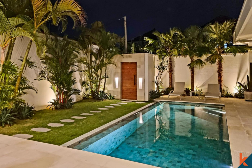 Bon investissement trois villas mini resort leasehold à Seminyak