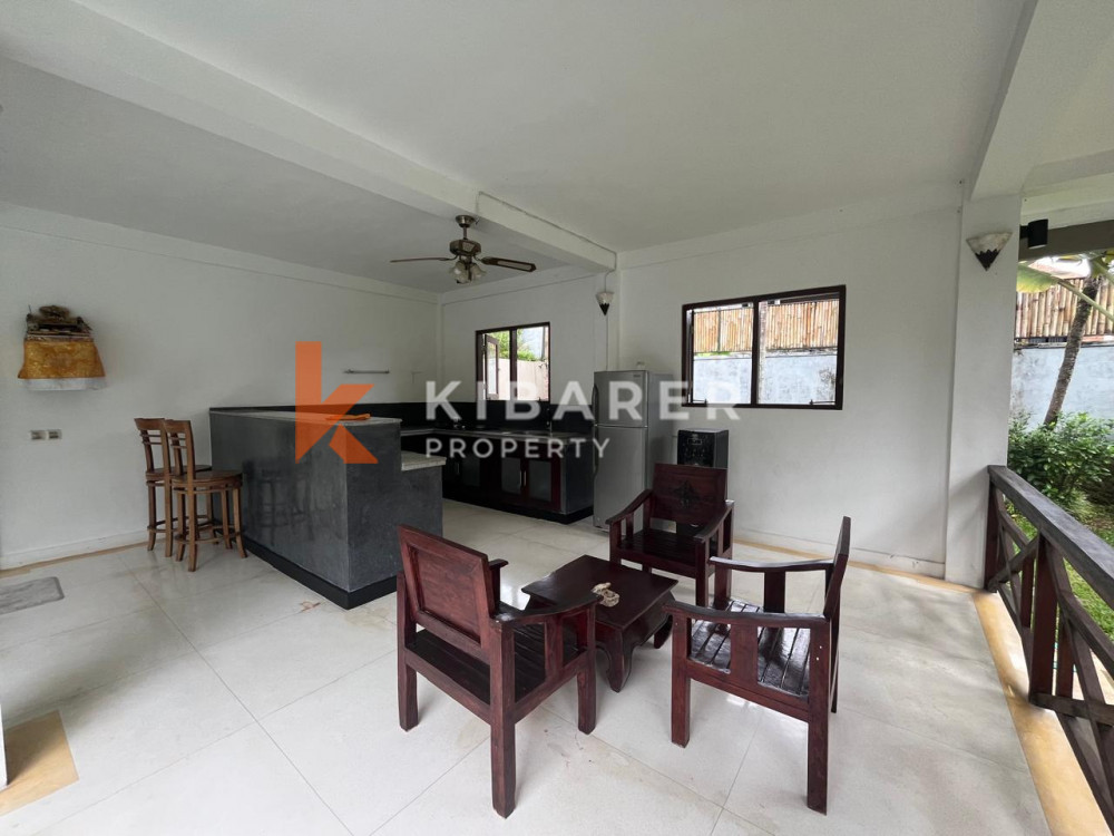 Jungle four bedrooms open living room villa in mengwi area