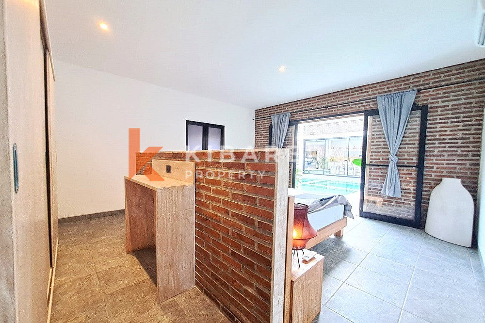 Brick-Style Brandnew Three-Bedroom Enclosed Living Room Villa in Kerobokan Area