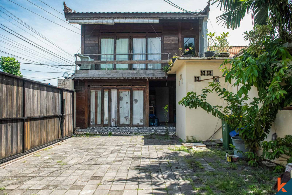 Traditional style freehold estate for sale in Jimbaran