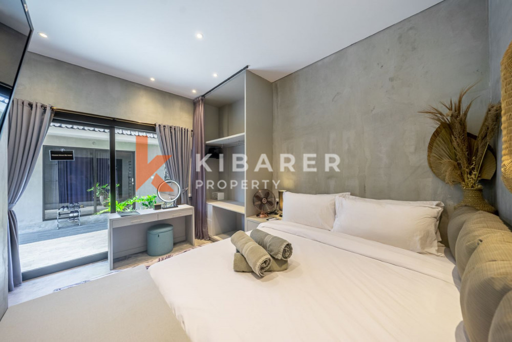 Minimalist Style One Bedroom Apartment with Sharing Pool in Canggu