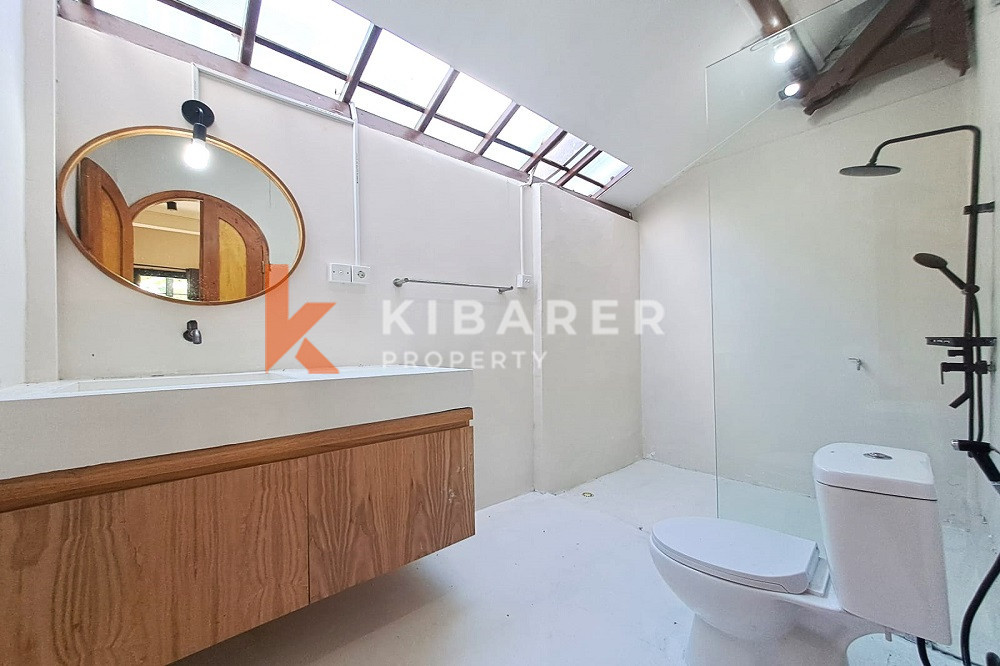 Newly Renovated Four-Bedrooms Enclosed Living Villa Situated In Seminyak Area