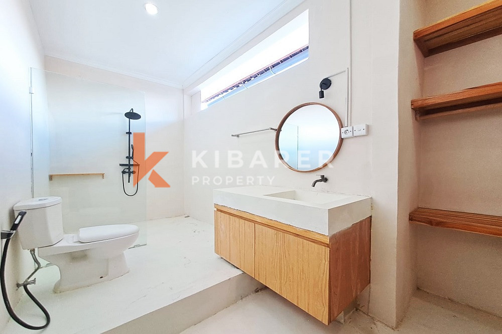 Newly Renovated Four-Bedrooms Enclosed Living Villa Situated In Seminyak Area