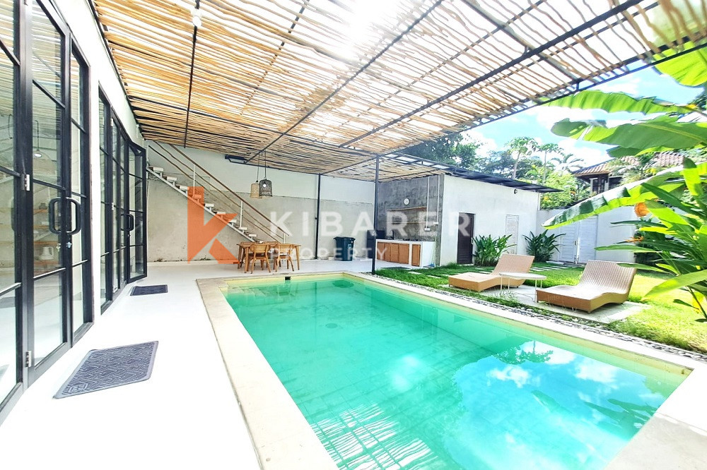 Newly Renovated Four-Bedrooms Enclosed Living Villa Situated In Seminyak Area