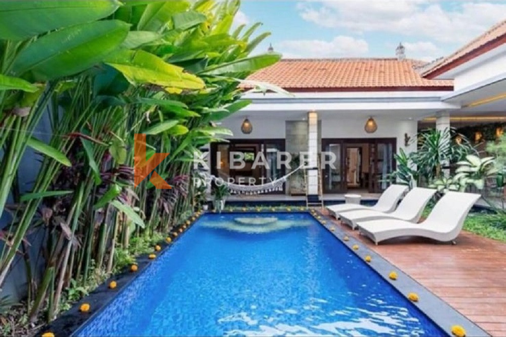 Amazing Three-Bedroom Open Living Villa in Canggu