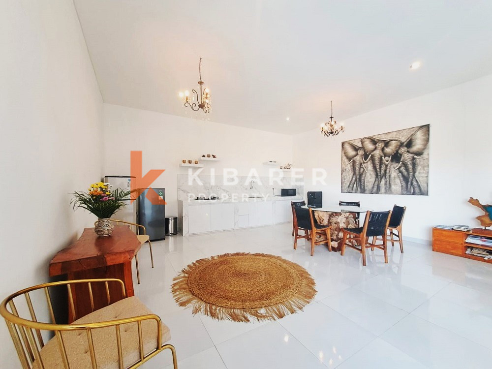 Charming Cozy Fully Furnished Two-Bedrooms Enclosed Living Located in Canggu Area