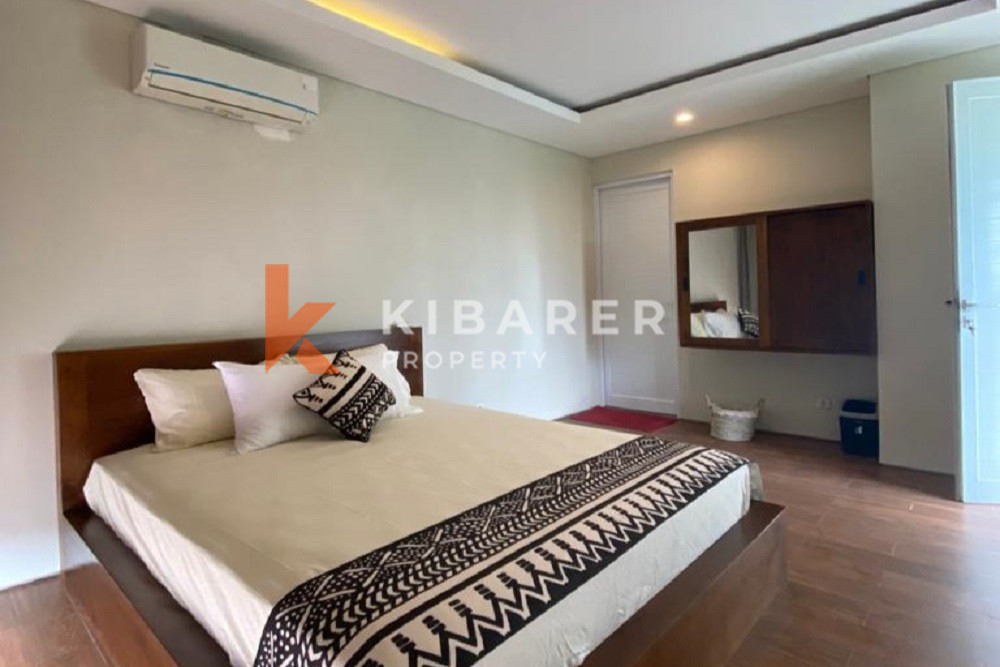 Comfort Two Bedroom Enclosed Living Villa in Tumbak Bayuh