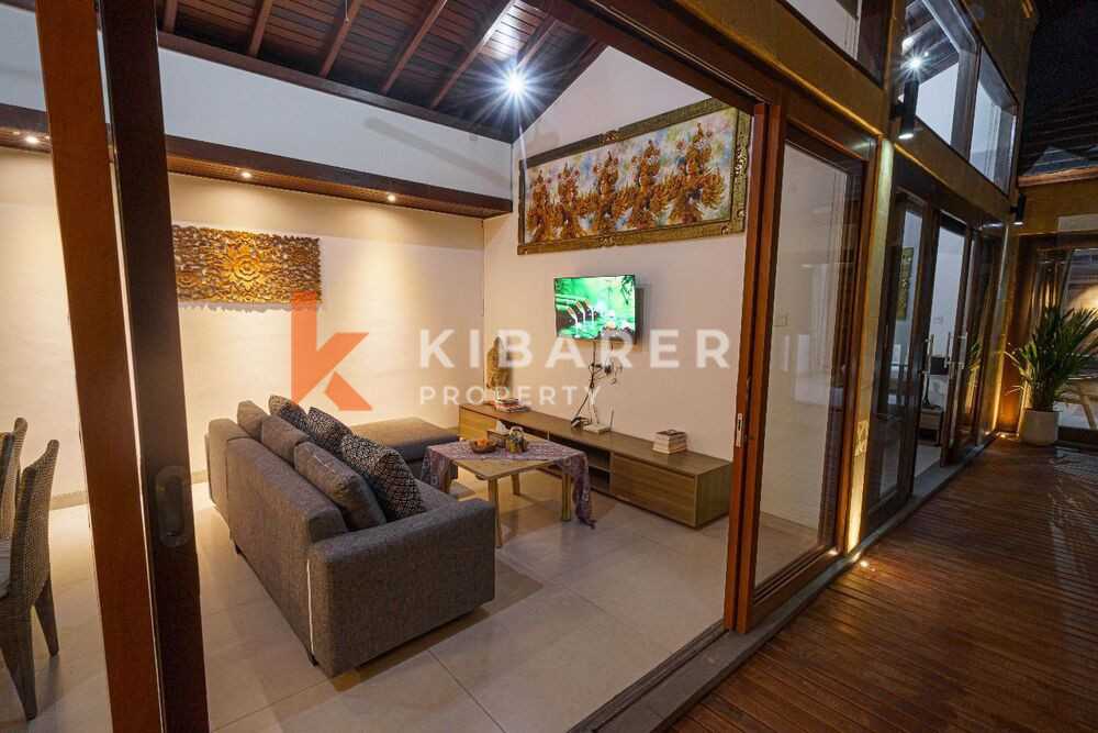 Cozy Three Bedrooms Enclosed Living Room Villa in Berawa (Available on January 11th, 2025)