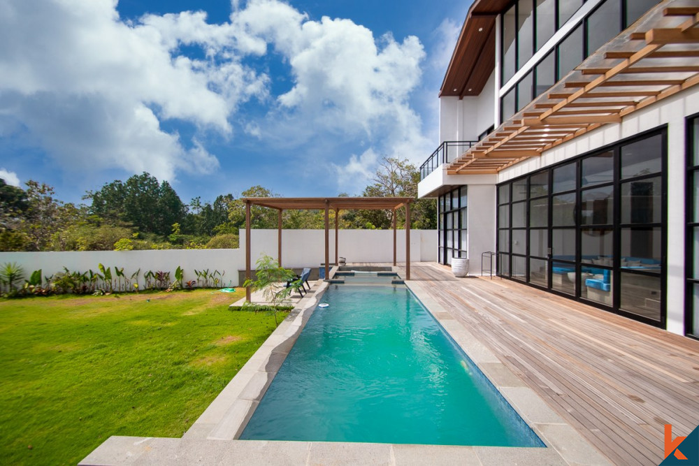 Brand new four bedroom leasehold villa in most wanted Uluwatu part