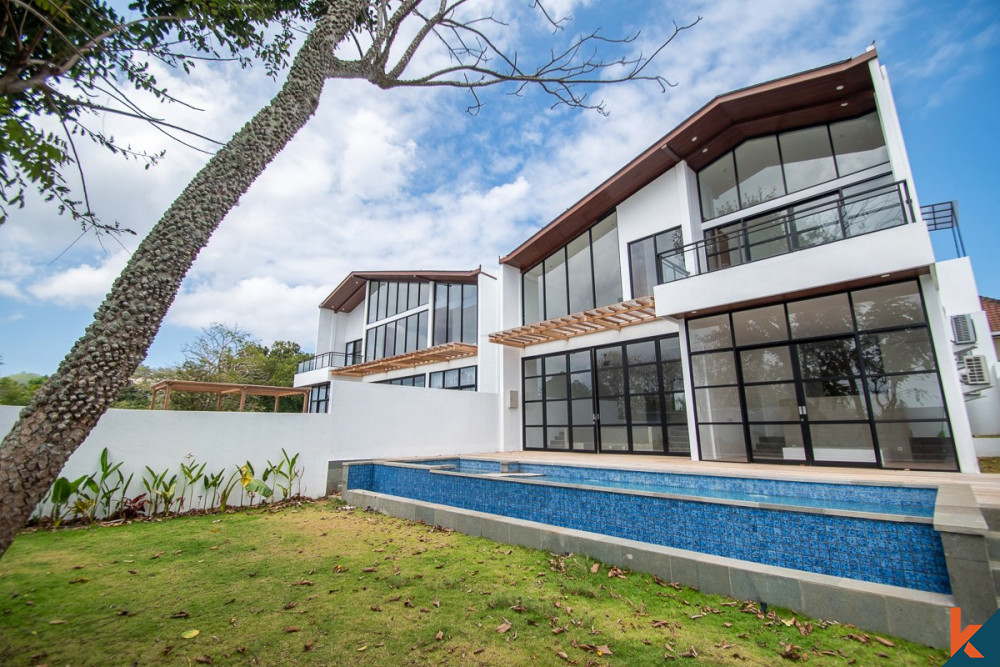 Nouveau lotissement de trois chambres à Uluwatu