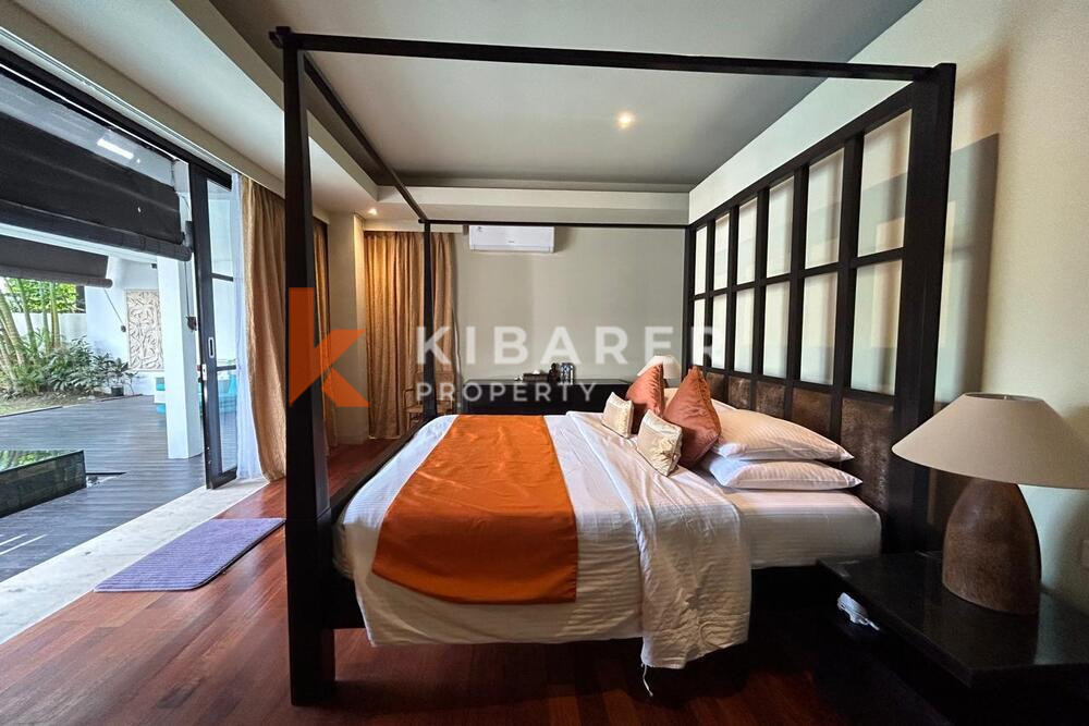 Breathtaking Four-Bedroom Enclosed Living Luxury Villa Close to Jimbaran Beach