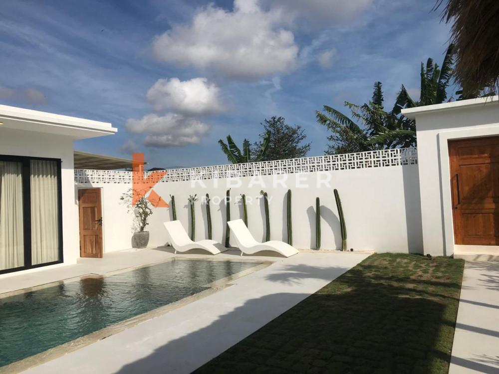 Luxurious White Villa with Three-bedrooms for Rent in Kerobokan