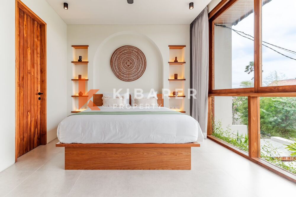 Villa minimaliste chic de deux chambres avec salon fermé à Canggu