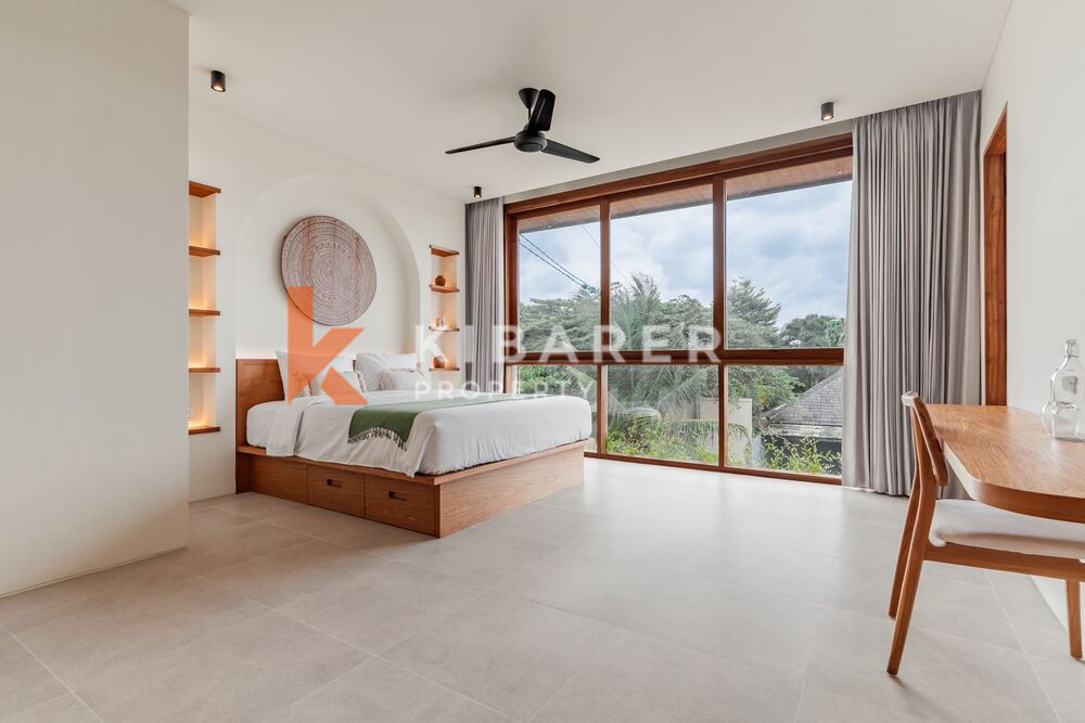 Charming Three-Bedroom Enclosed Living Scandi Chic Villa in Canggu