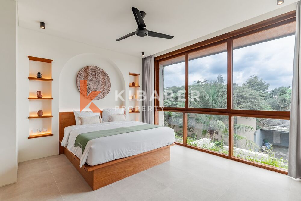 Charming Three-Bedroom Enclosed Living Scandi Chic Villa in Canggu