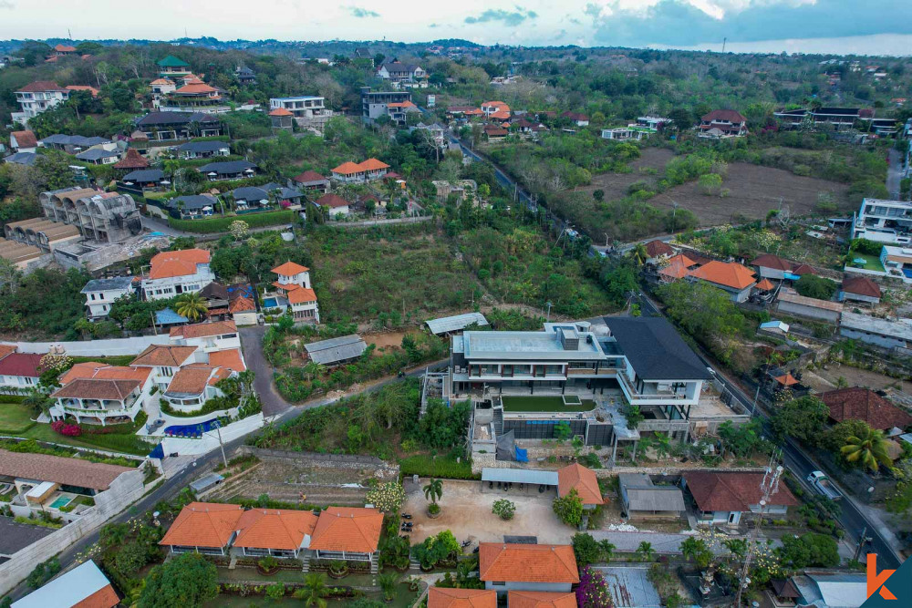 Sebidang tanah sewa yang langka dengan pemandangan laut dan desain vila