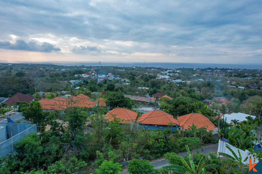 Sebidang tanah sewa yang langka dengan pemandangan laut dan desain vila