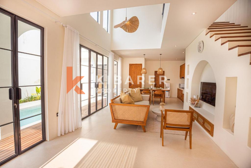 Villa Mediterranean Breeze Trois Chambres avec Séjour Fermé à Louer à Jimbaran