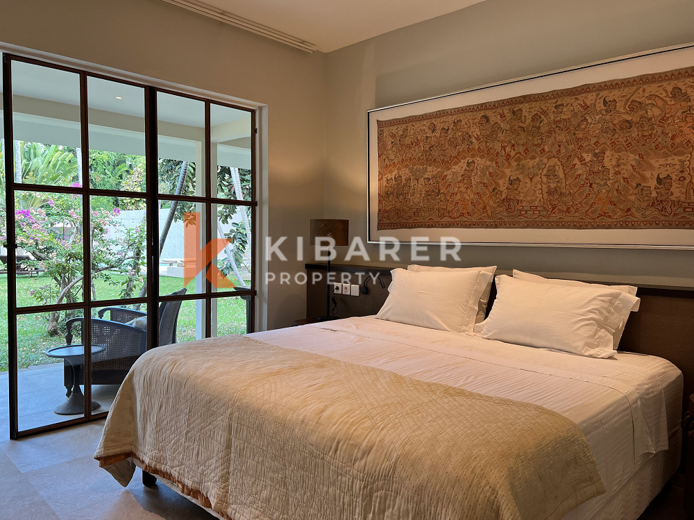 Luxury High-End Four Elegant Bedrooms Villa Located in Sanur