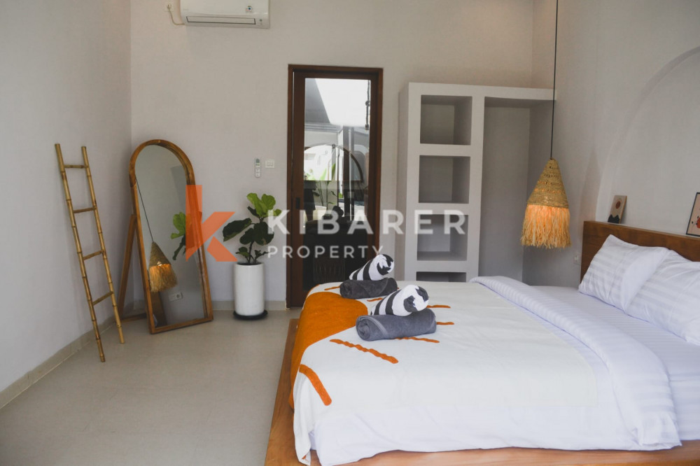 Cozy Tropical Two-bedroom Villa With Enclosed Living for Rent in Canggu