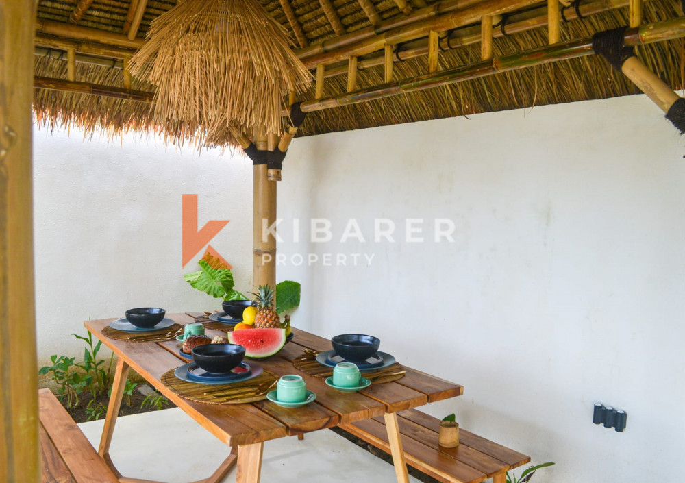 Cozy Tropical Two-bedroom Villa With Enclosed Living for Rent in Canggu