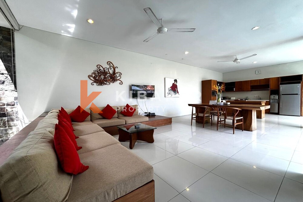 Cosy Two-Bedroom Open Living Room Tropical Villa in Seminyak