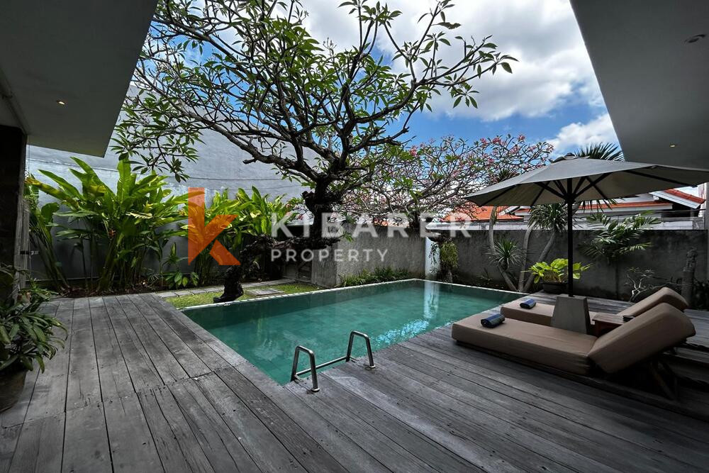 Villa tropicale confortable de deux chambres à coucher ouverte à Seminyak