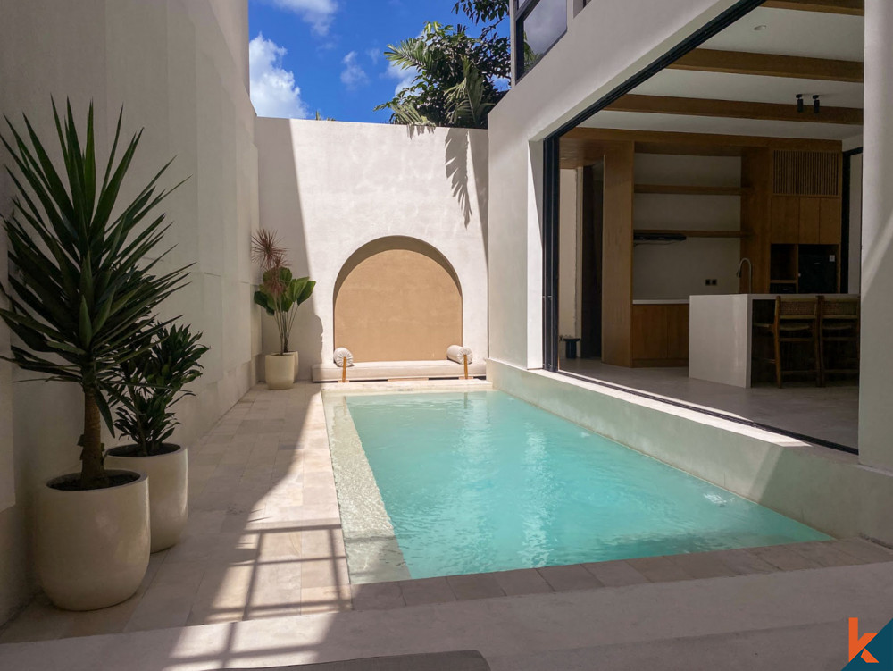 Brand new modern three bedroom freehold villa for sale in Pererenan