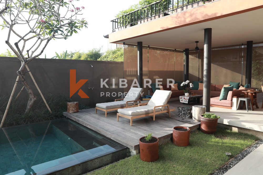 Brand New Stunning Four-Bedroom Enclosed Living Luxury Villa Walking distance to Jimbaran Beach