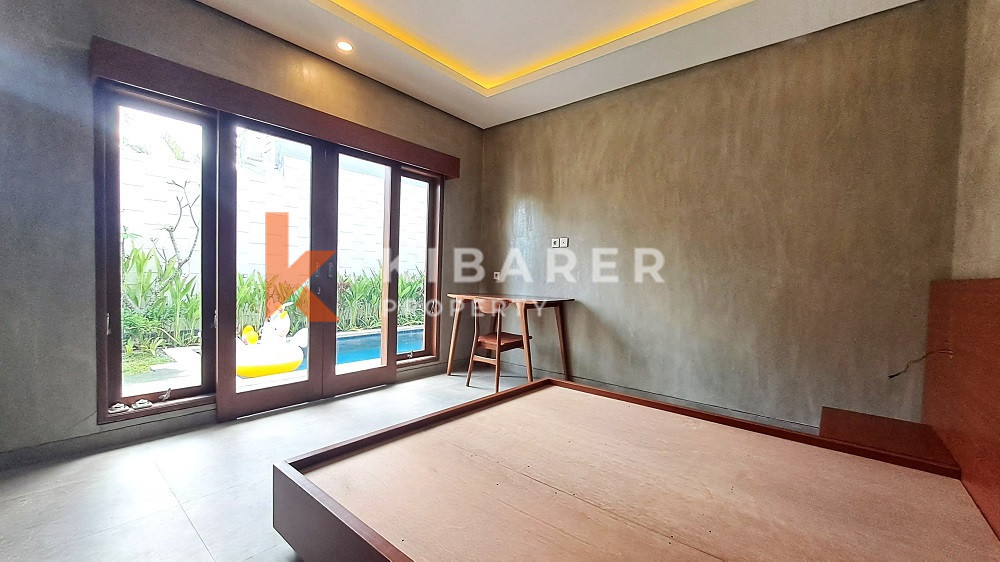 Charming Fully Furnished Three-Bedroom Villa with Rice filed View in Berawa Area