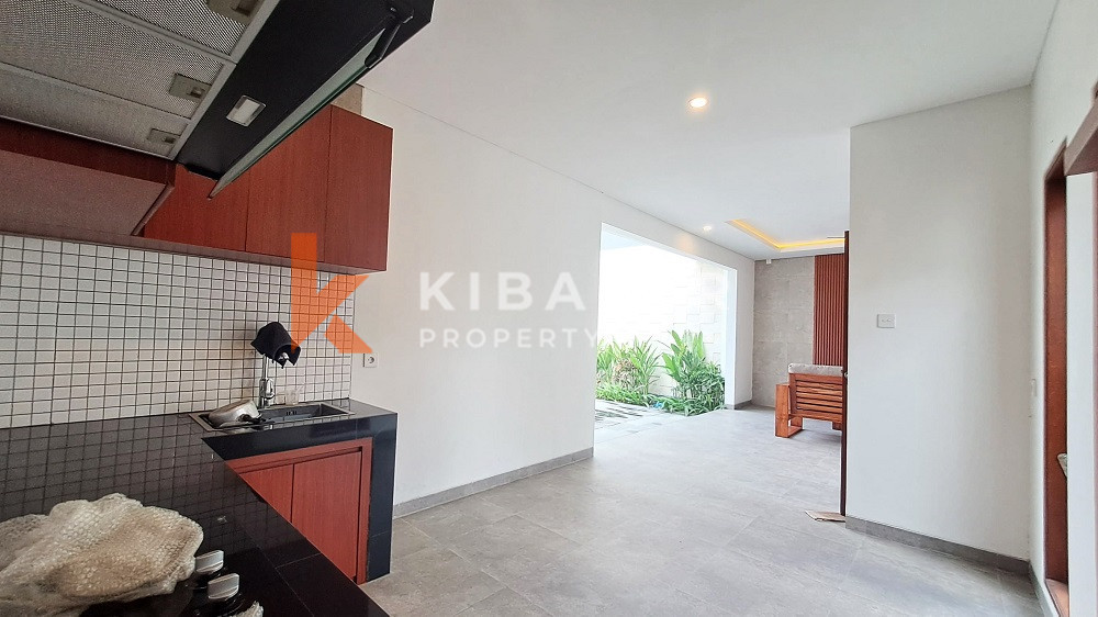 Charming Fully Furnished Three-Bedroom Villa with Rice filed View in Berawa Area